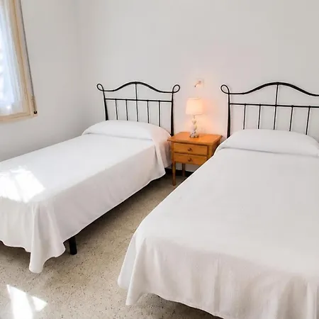 Familiar Cerca De La Playa En Con Aparcamiento Y Mascotas Permitidas - Es-170-2 Apartment